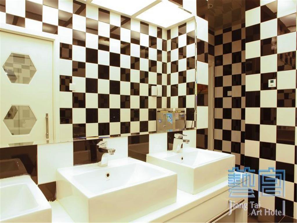 Beijing Jiang Tai Hotel Kültér fotó